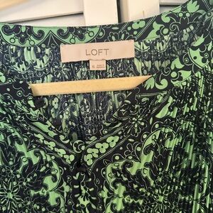 Great dress for work or date night